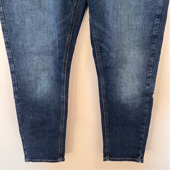 Banana Republic‎  Factory Dark Wash Girlfriend Ankle Jeans - Picture 9 of 10